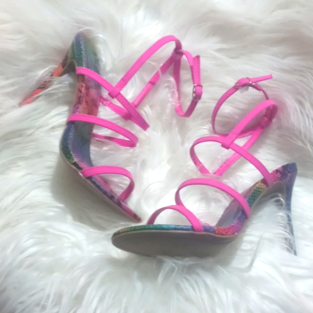 Women shoes by Ann Michell